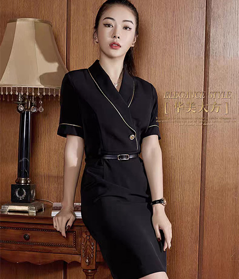 女士连衣裙